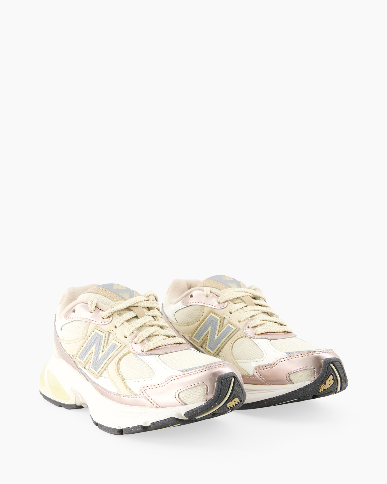 sneakers, sneakers, hard to translate?