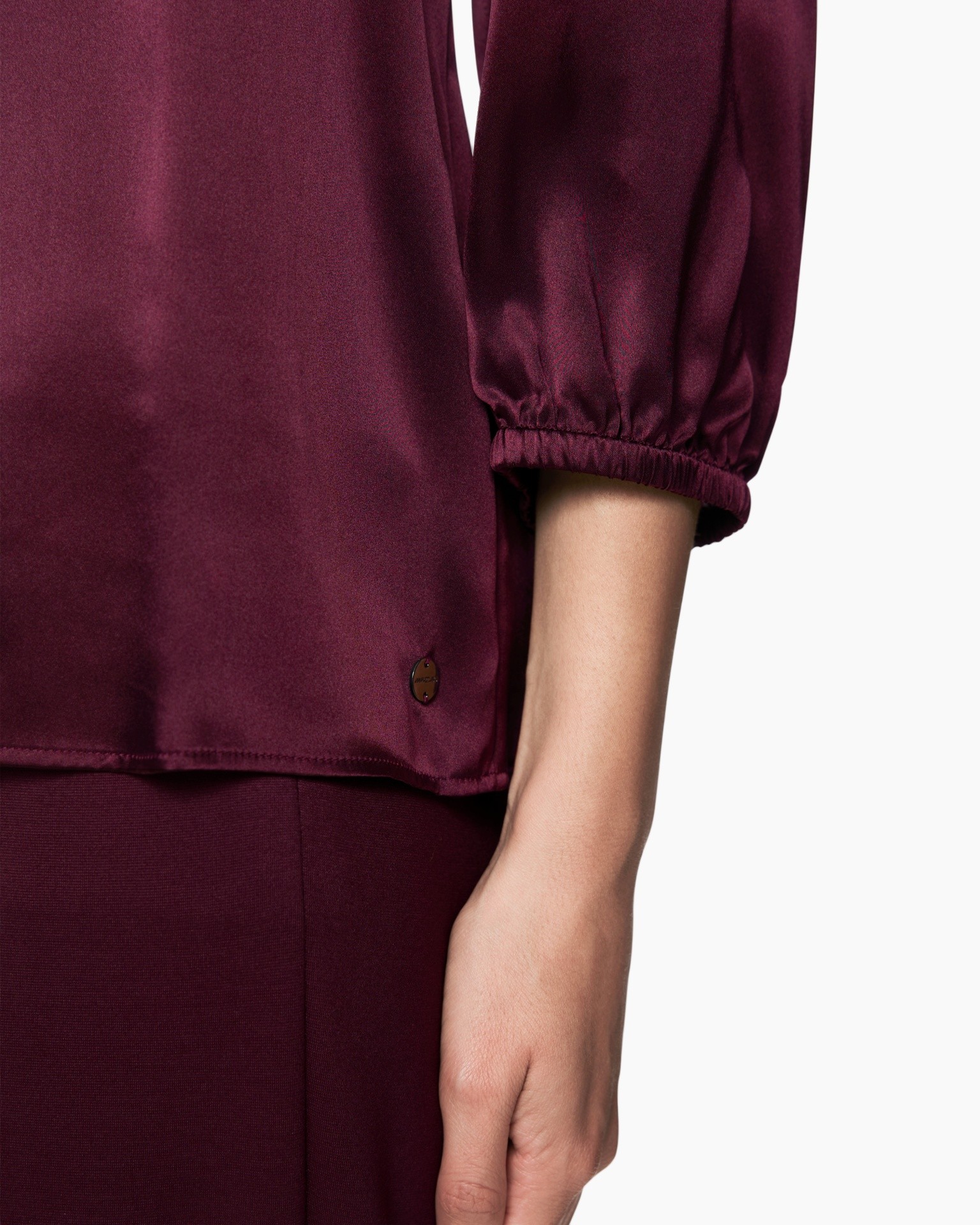 lange mouwen, burgundy, zijden, elastische manchet, top detail
