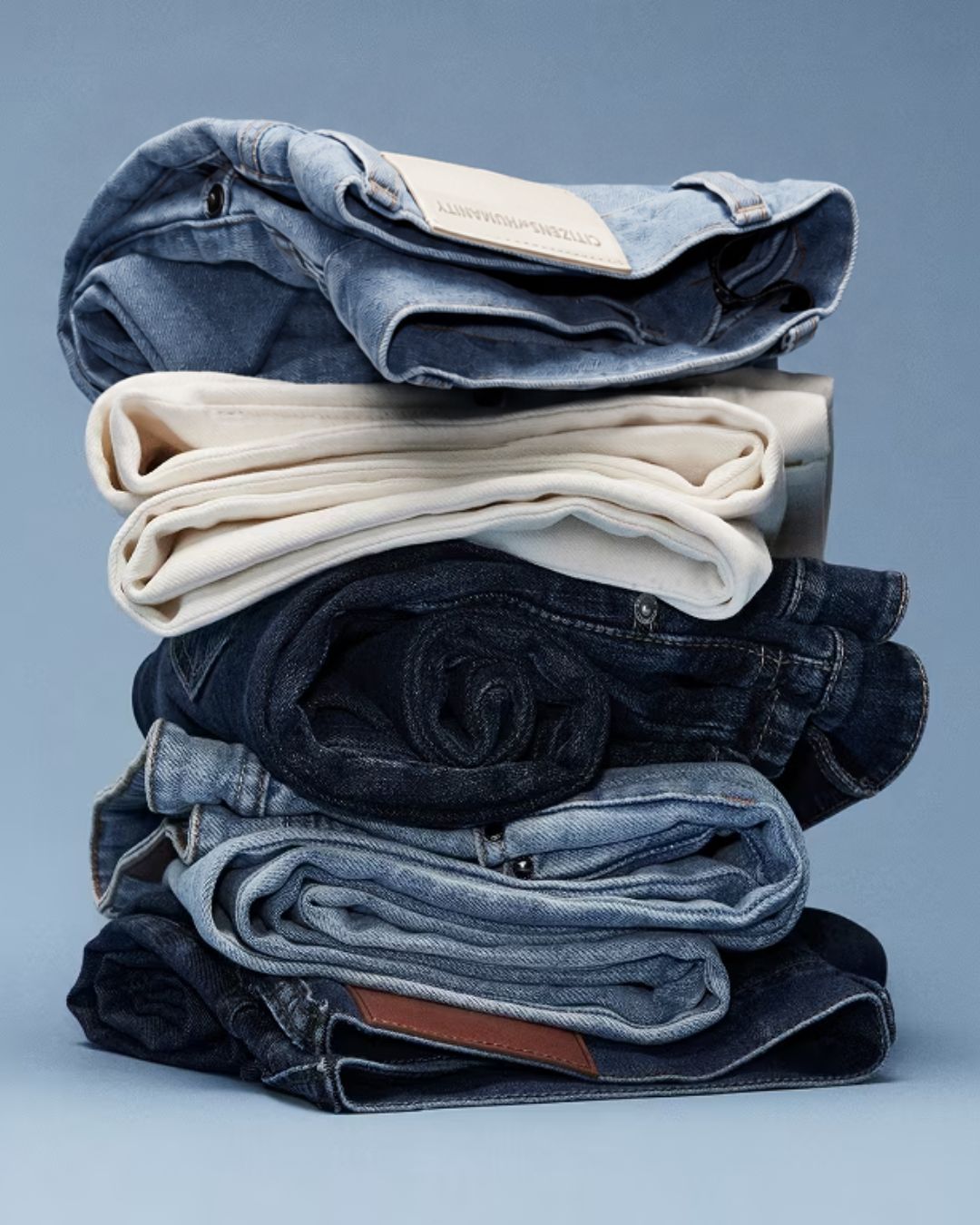 spijkerbroek, denim, gefaltet, gestapeld, broeken