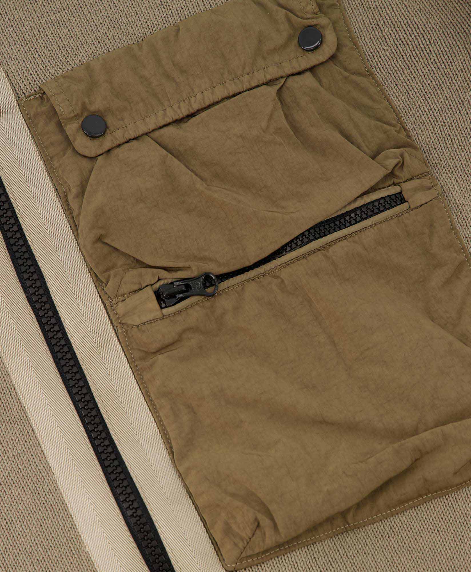 Cp Company Vest 14cmkn184a-005367m Grijs